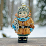 Елочная игрушка «Малыш с мишкой» коричневый (цветная с золотом), ШФ-053С