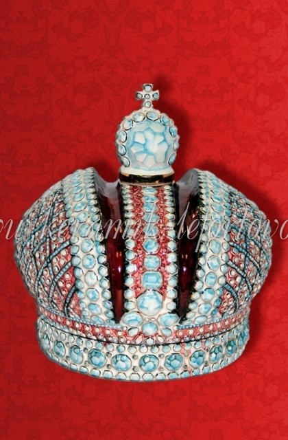 Штоф "Корона Российской Империи" (цветная с золотом), 1,5 л, ШФ-130С. Штоф "Корона Российской Империи" (цветная с золотом), 1,5 л, ШФ-130С.